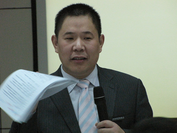 金老師來迅達康講課 金老師來迅達康講課